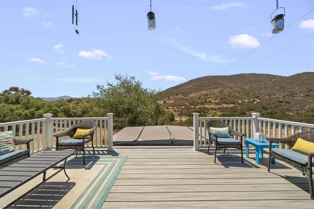 3268 Peg Leg Mine Rd Jamul, CA 91935