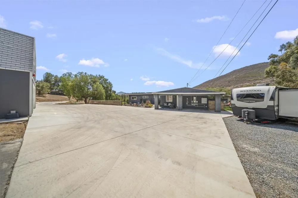 3268 Peg Leg Mine Rd Jamul, CA 91935