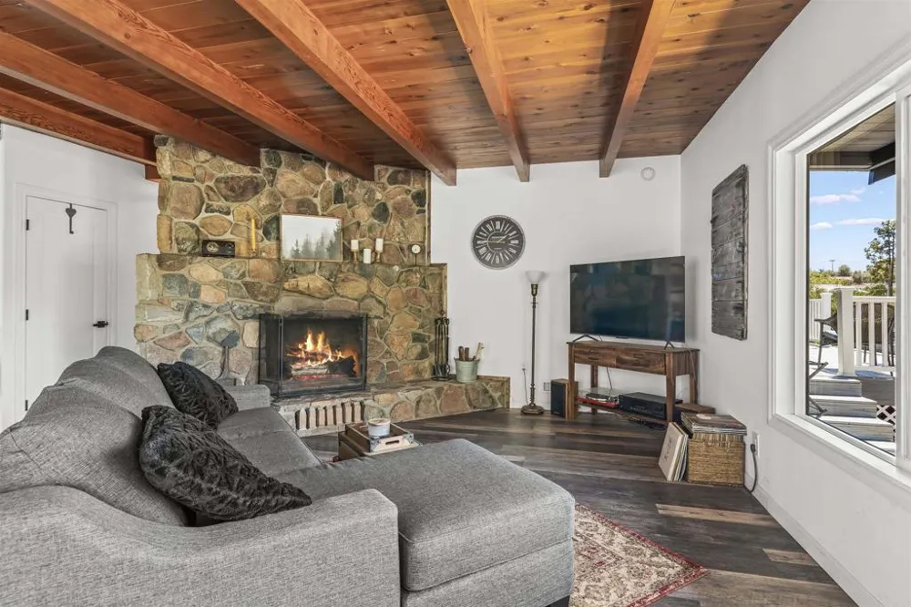 3268 Peg Leg Mine Rd Jamul, CA 91935