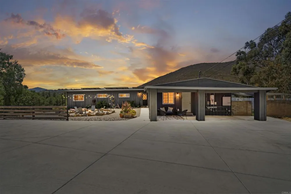 3268 Peg Leg Mine Rd Jamul, CA 91935
