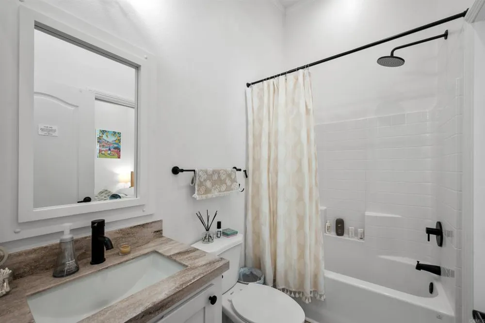 3346 Cheyenne Avenue San Diego, CA 92117