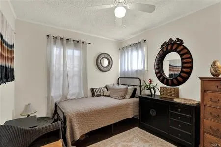 834 15th Hermosa Beach, CA 90254