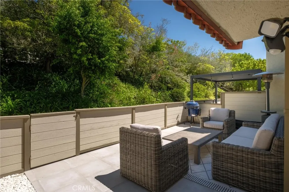 43 Cresta Verde Rolling Hills Estates, CA 90274