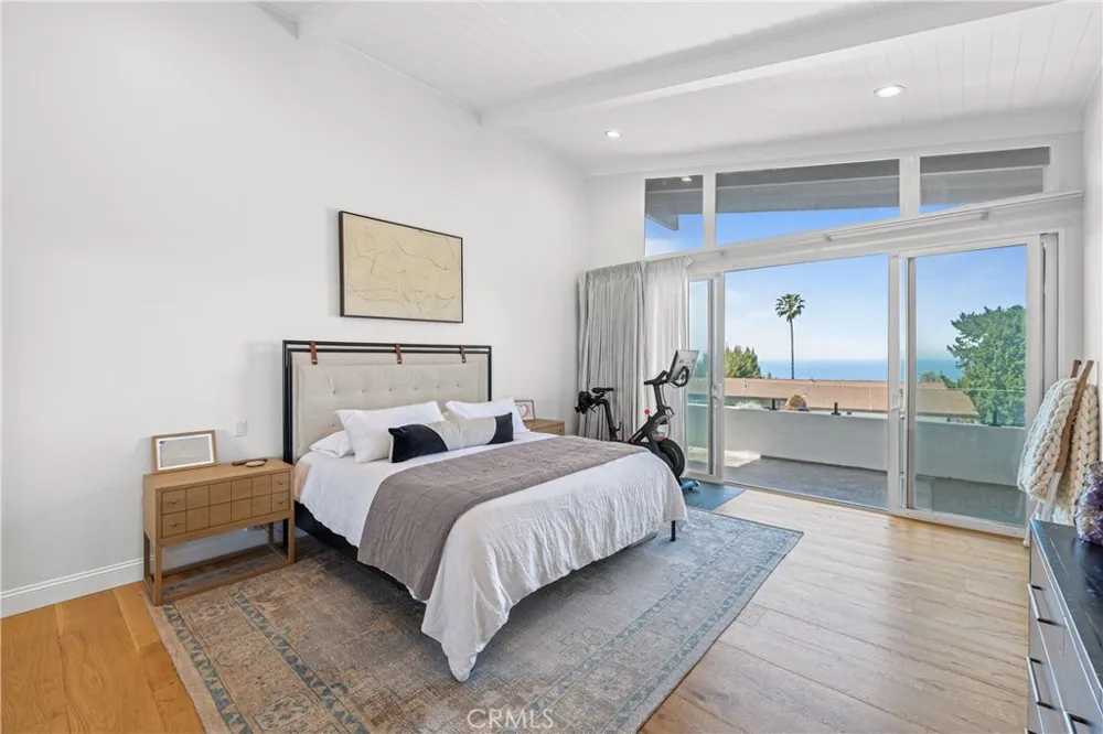 7190 Crest Rancho Palos Verdes, CA 90275