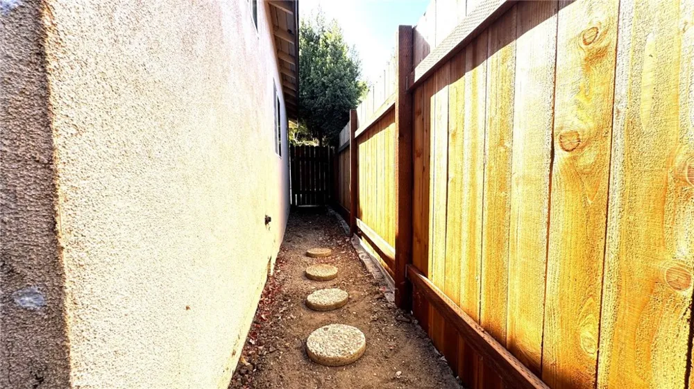 3117 Newton Torrance, CA 90505