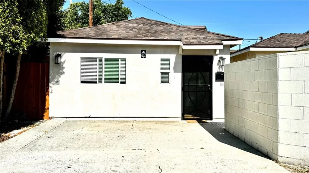 3117 Newton Torrance, CA 90505