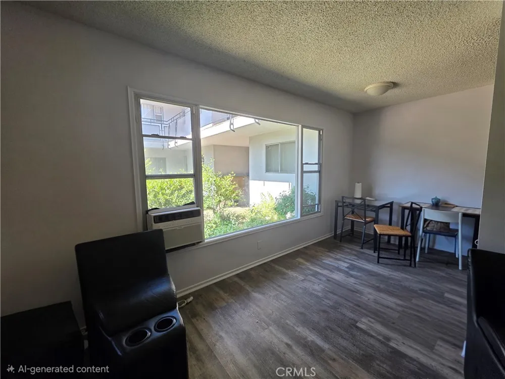 735 Cedar Avenue Long Beach, CA 90813