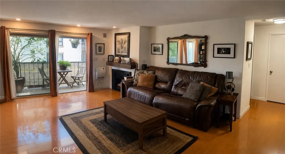 8163 Redlands #39 Playa del Rey, CA 90293