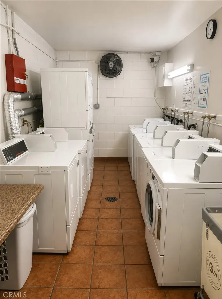 8163 Redlands #39 Playa del Rey, CA 90293