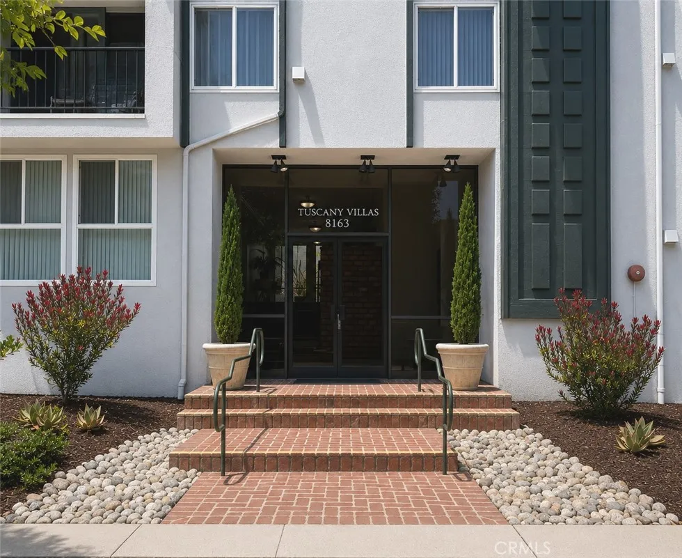 8163 Redlands #39 Playa del Rey, CA 90293