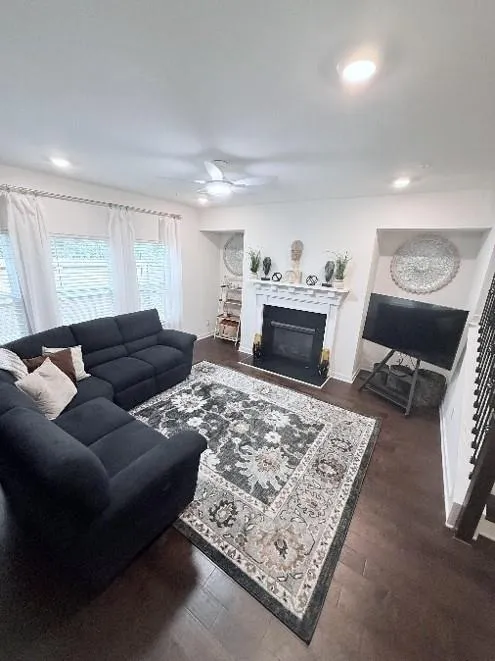 3725 Gardenwick Road Powder Springs, GA 30127