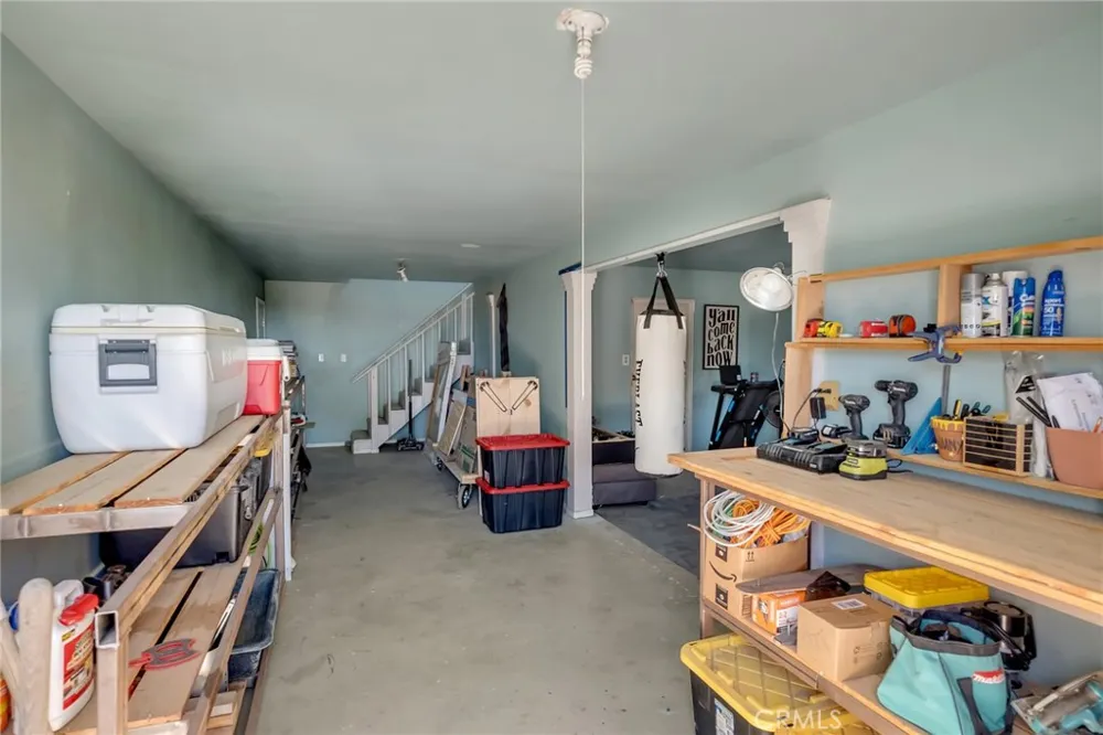 3583 Smoke Tree Phelan, CA 92371