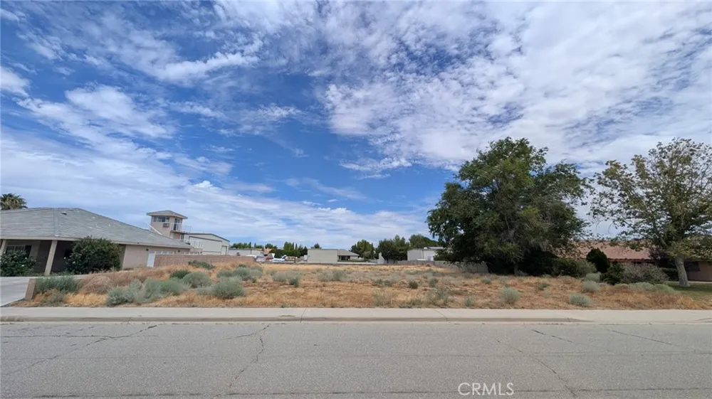 4261 Stetson Rosamond, CA 93560