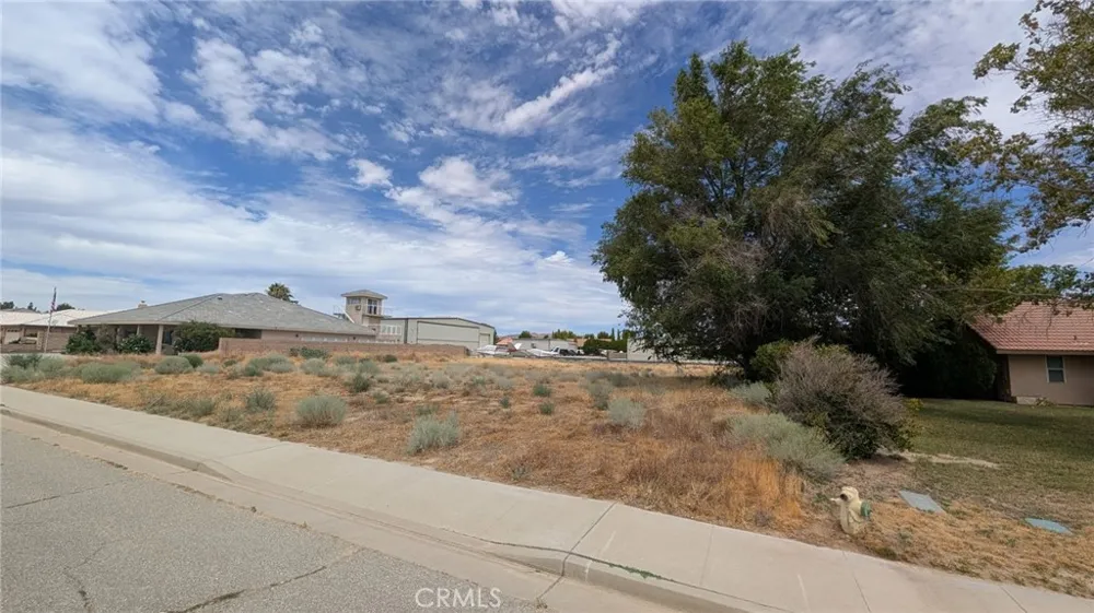 4261 Stetson Rosamond, CA 93560