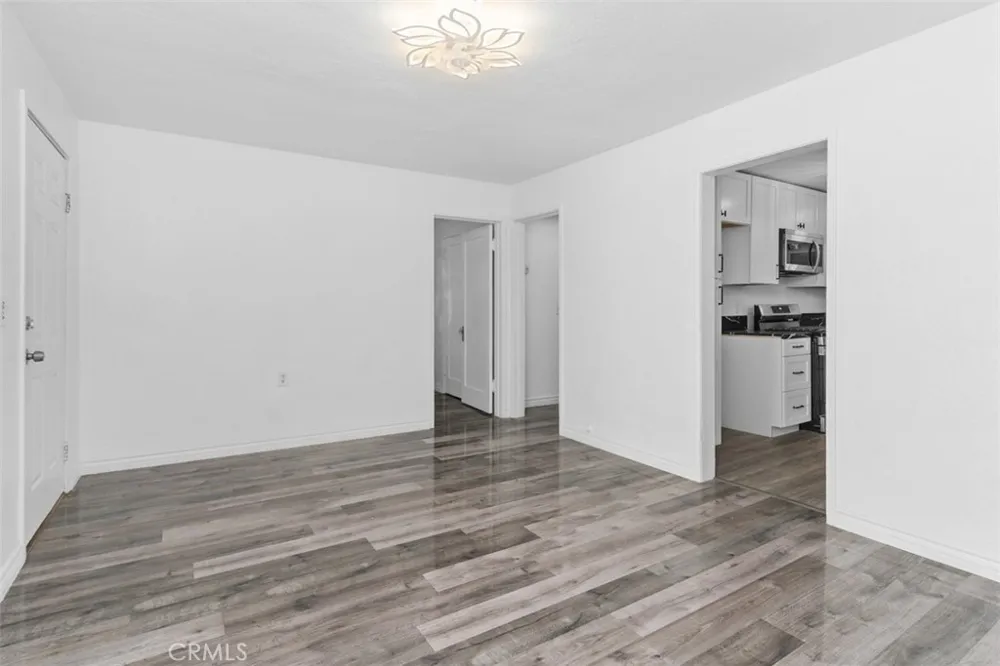 1355 E Olive Street Colton, CA 92324