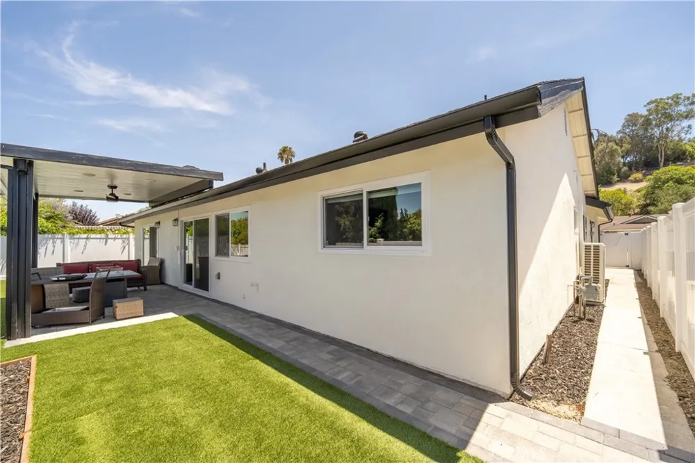 29181 Via San Sebastian Laguna Niguel, CA 92677