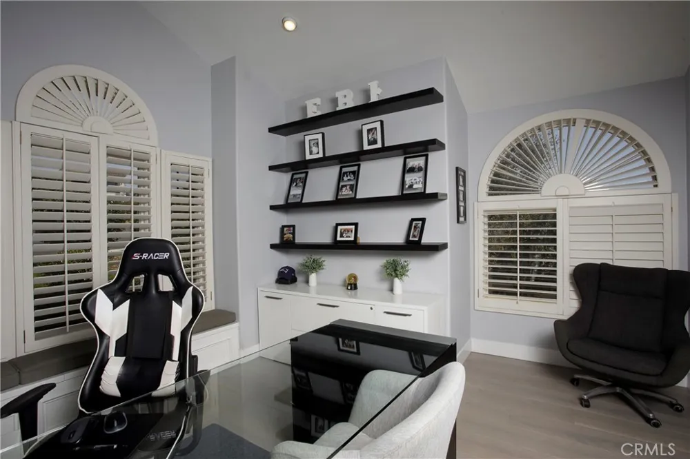 3 Via Pasa San Clemente, CA 92673
