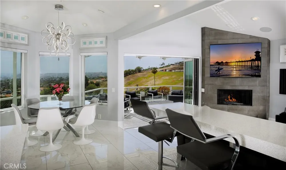 3 Via Pasa San Clemente, CA 92673