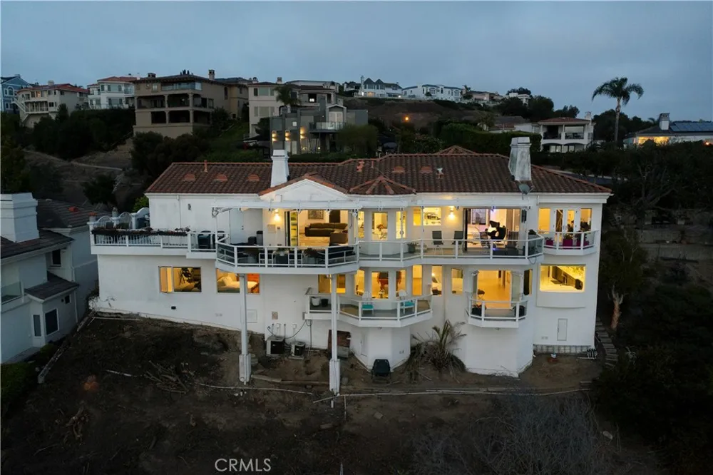 3 Via Pasa San Clemente, CA 92673