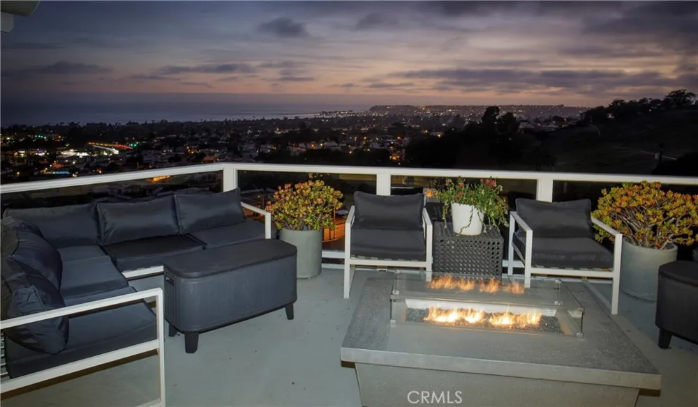 3 Via Pasa San Clemente, CA 92673