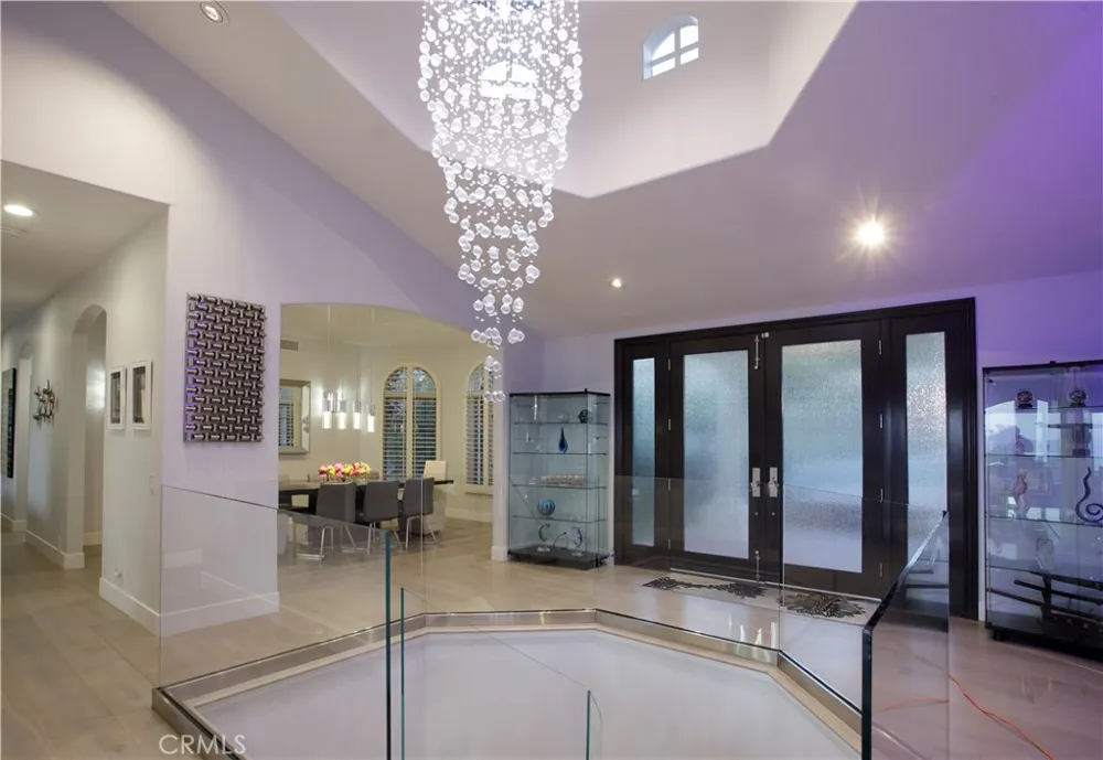3 Via Pasa San Clemente, CA 92673