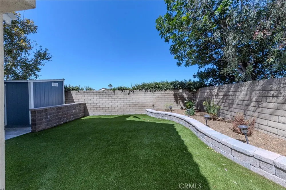 160 Eucalyptus Anaheim Hills, CA 92808