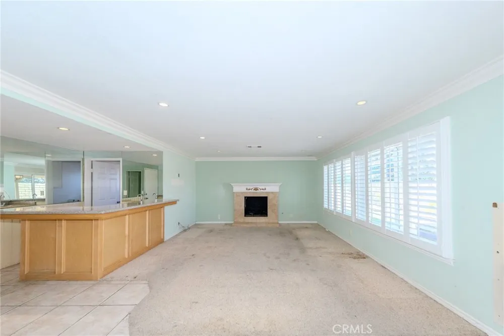 160 Eucalyptus Anaheim Hills, CA 92808