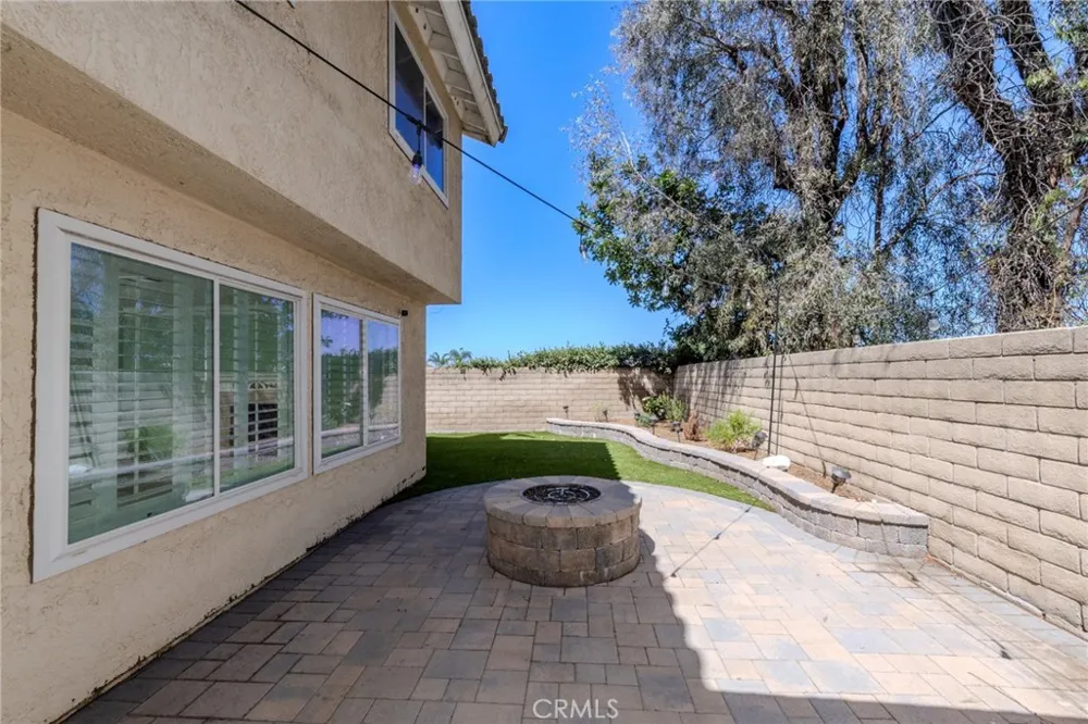 160 Eucalyptus Anaheim Hills, CA 92808