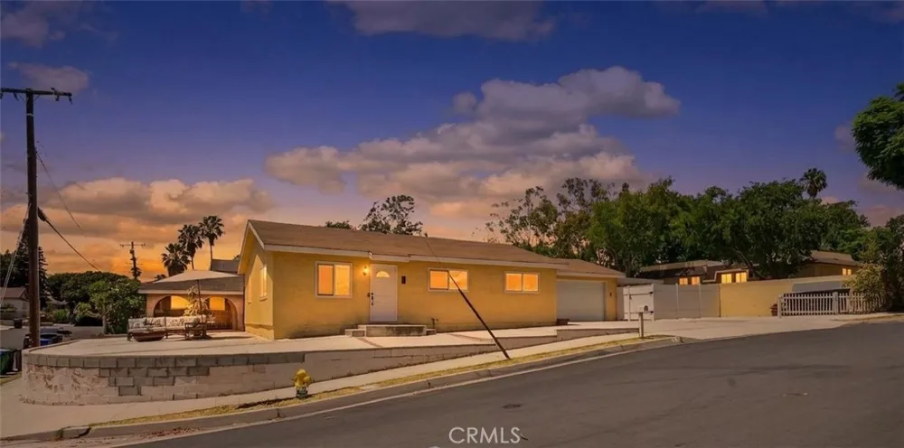 821 Buena Vista Avenue La Habra, CA 90631