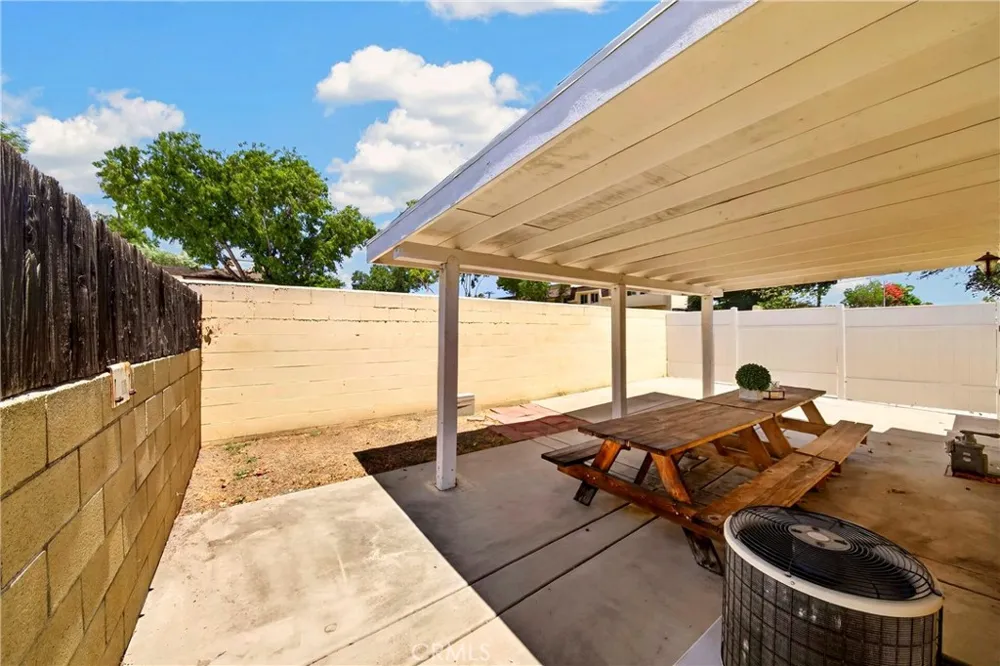 821 Buena Vista Avenue La Habra, CA 90631