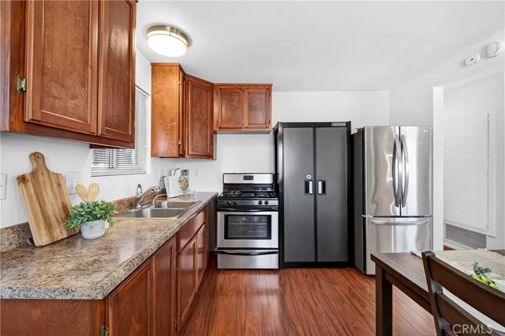 821 Buena Vista Avenue La Habra, CA 90631