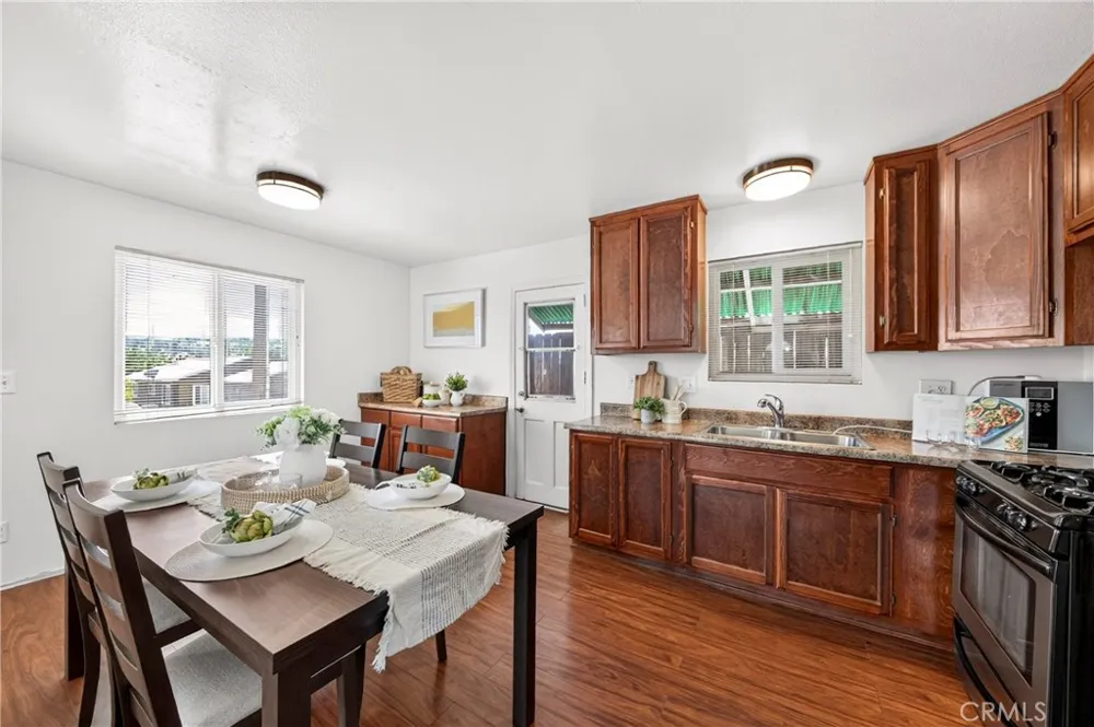 821 Buena Vista Avenue La Habra, CA 90631