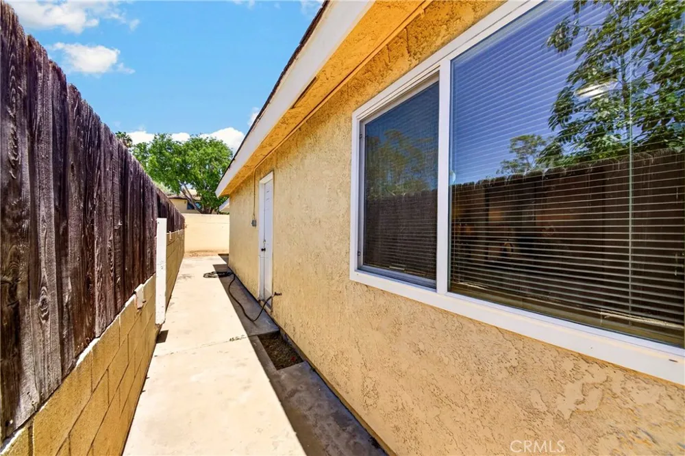821 Buena Vista Avenue La Habra, CA 90631