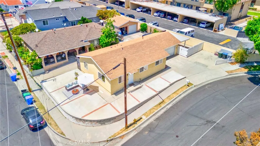 821 Buena Vista Avenue La Habra, CA 90631