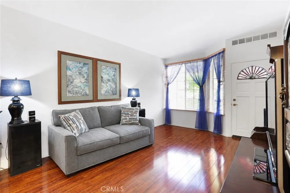 19 Hemlock Rancho Santa Margarita, CA 92688