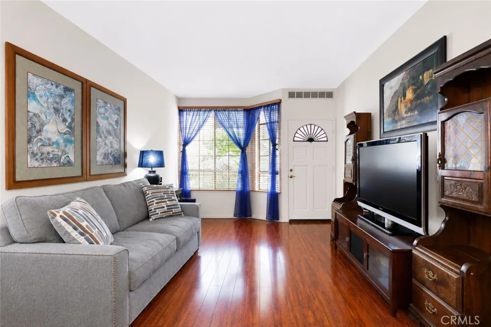 19 Hemlock Rancho Santa Margarita, CA 92688