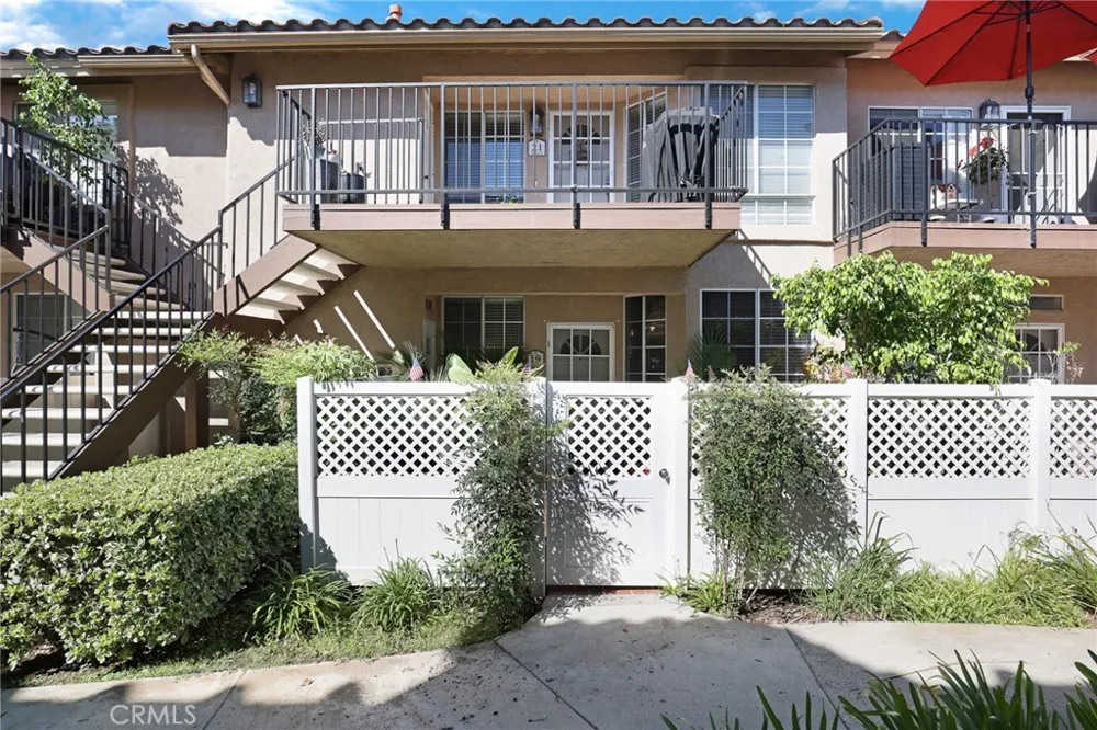 19 Hemlock Rancho Santa Margarita, CA 92688