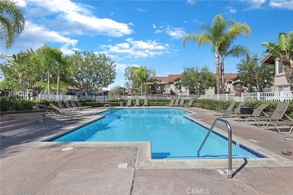 19 Hemlock Rancho Santa Margarita, CA 92688
