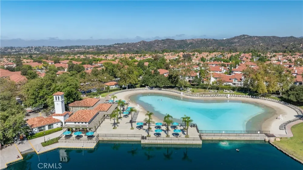 19 Hemlock Rancho Santa Margarita, CA 92688