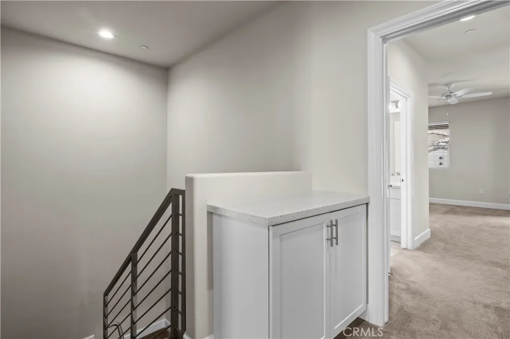 9834 Jersey, #11 Santa Fe Springs, CA 90670