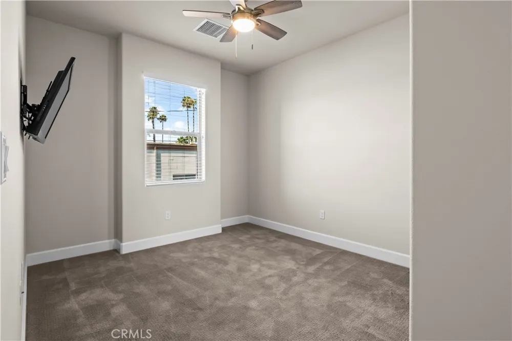 9834 Jersey, #11 Santa Fe Springs, CA 90670