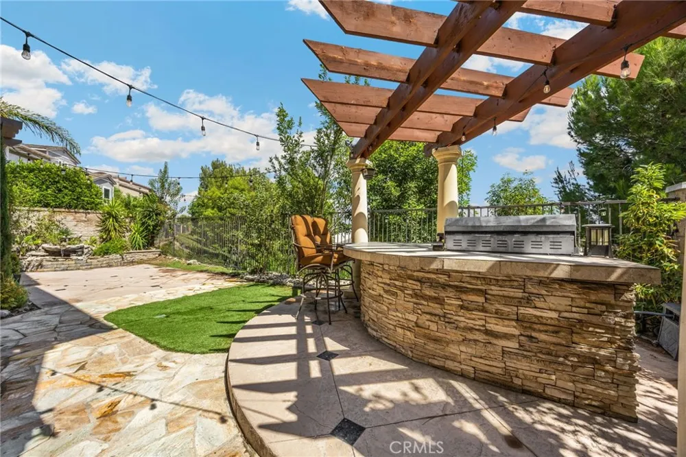 18948 Northern Dancer Lane Yorba Linda, CA 92886