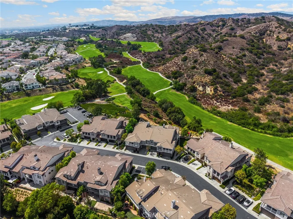 18948 Northern Dancer Lane Yorba Linda, CA 92886