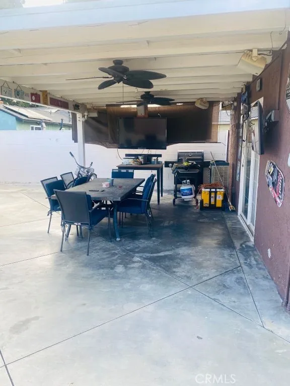 4849 Pearce Long Beach, CA 90808