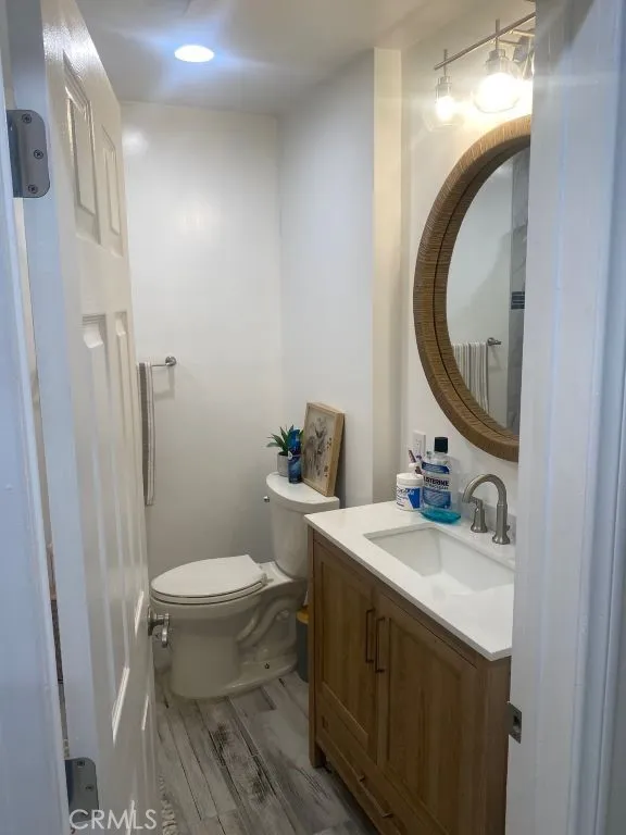 4849 Pearce Long Beach, CA 90808