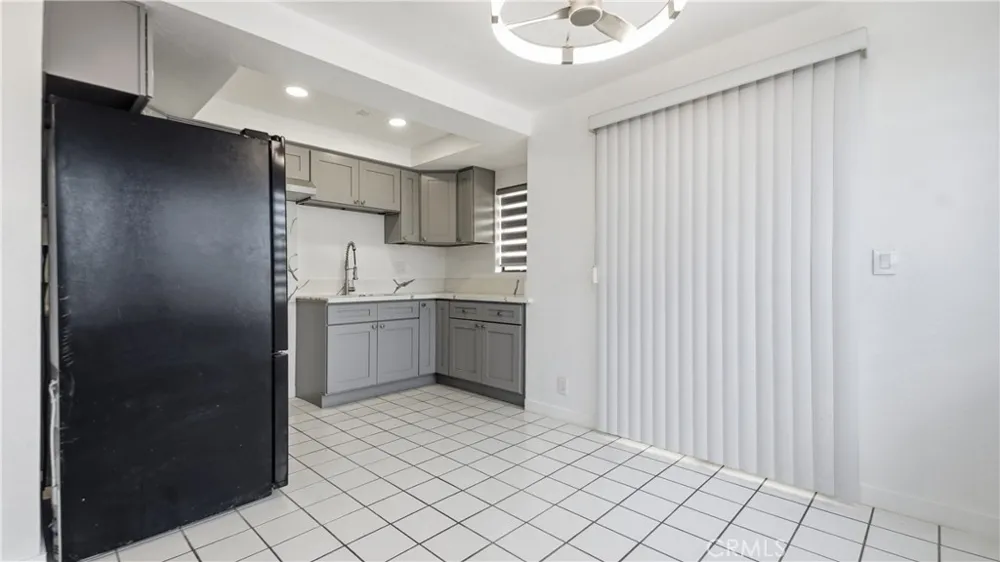 16313 Prairie #3 Lawndale, CA 90260