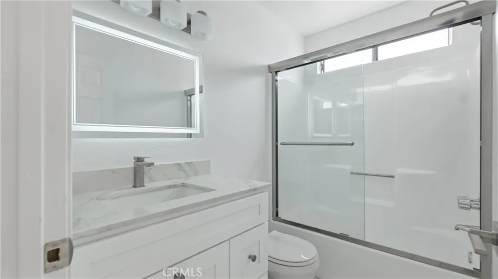 16313 Prairie #3 Lawndale, CA 90260
