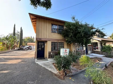 646 S Grand Street