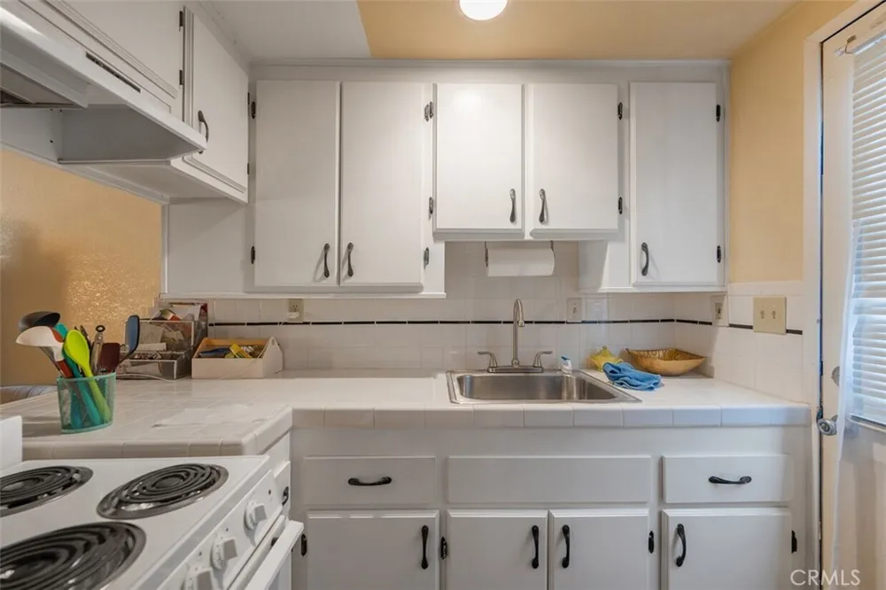 646 S Grand Street Orange, CA 92866