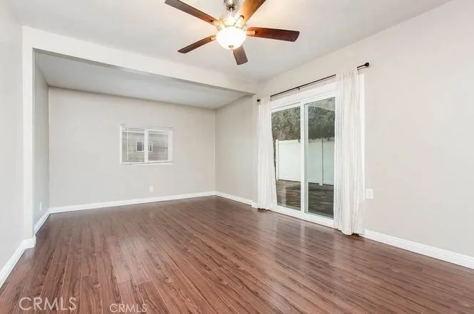 12955 Montague Los Angeles, CA 91331